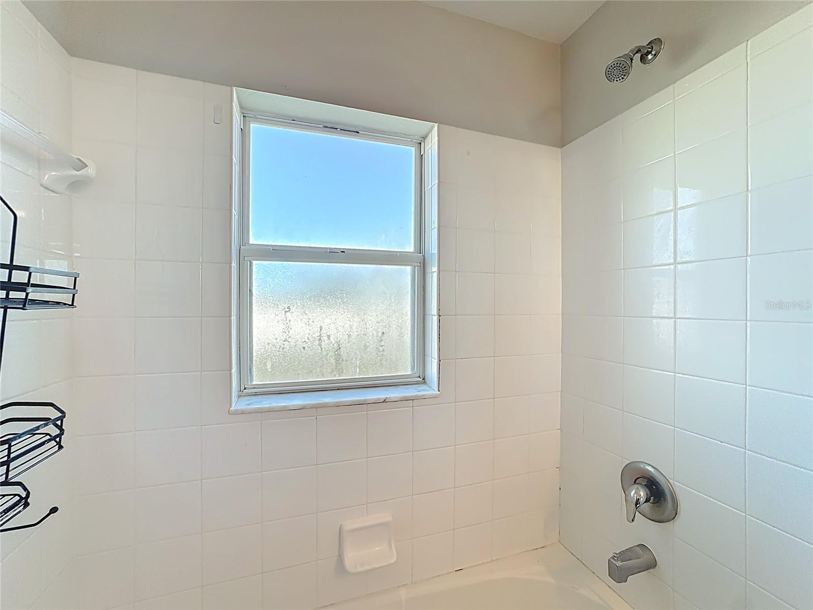 Image 15 of 63 For 389 St Georges Circle