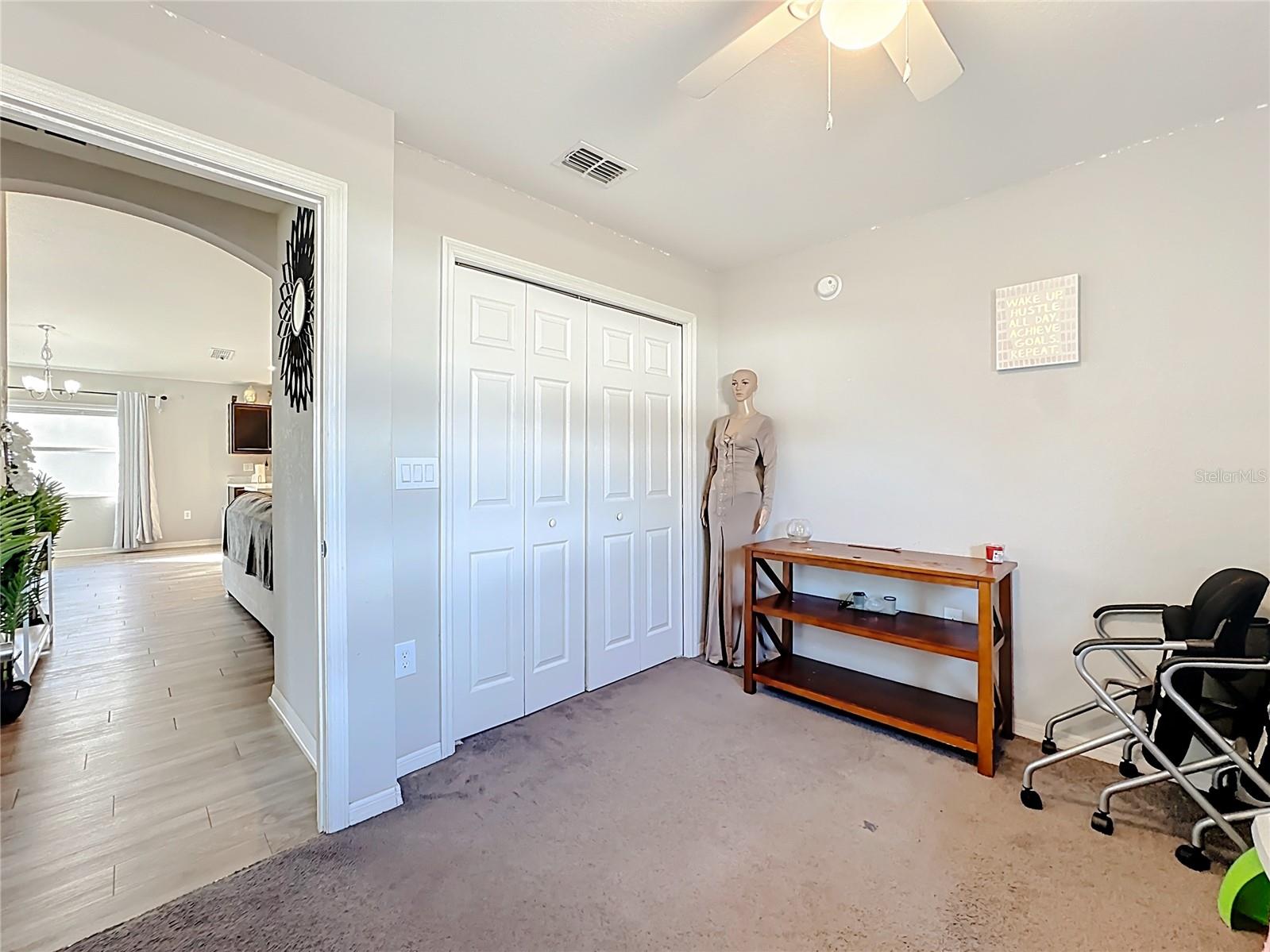 Image 19 of 63 For 389 St Georges Circle