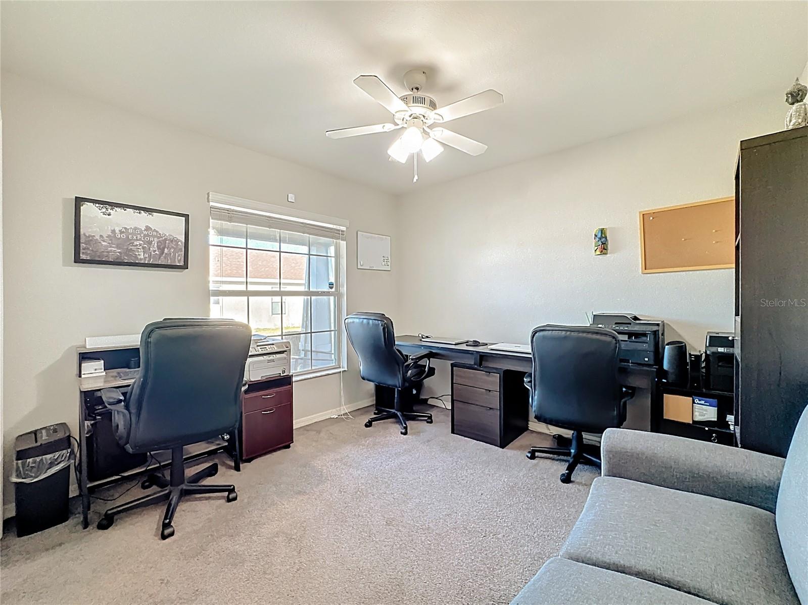 Image 21 of 63 For 389 St Georges Circle