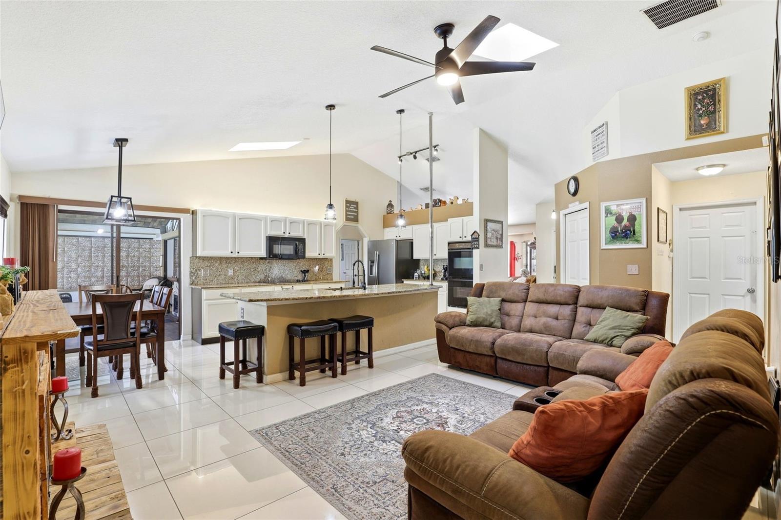 Image 20 of 36 For 2350 Sweetwater Boulevard