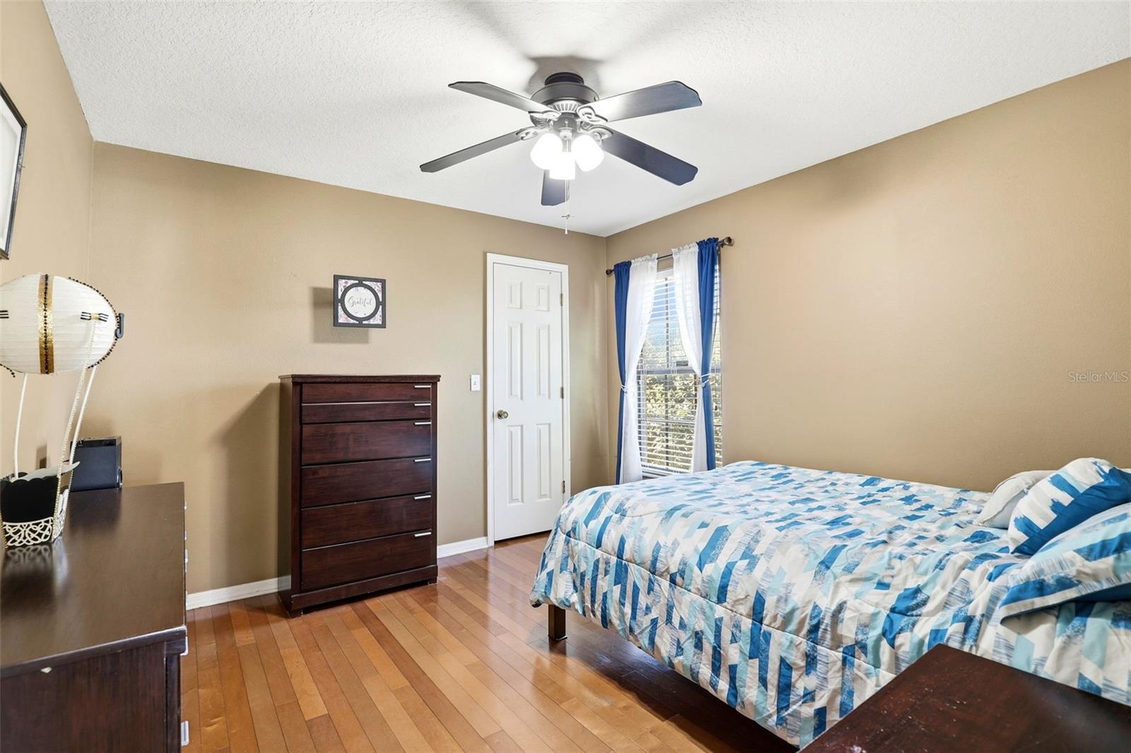 Image 31 of 36 For 2350 Sweetwater Boulevard