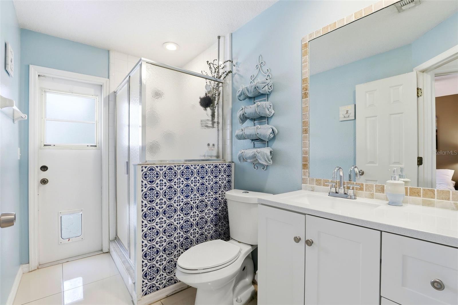 Image 34 of 36 For 2350 Sweetwater Boulevard