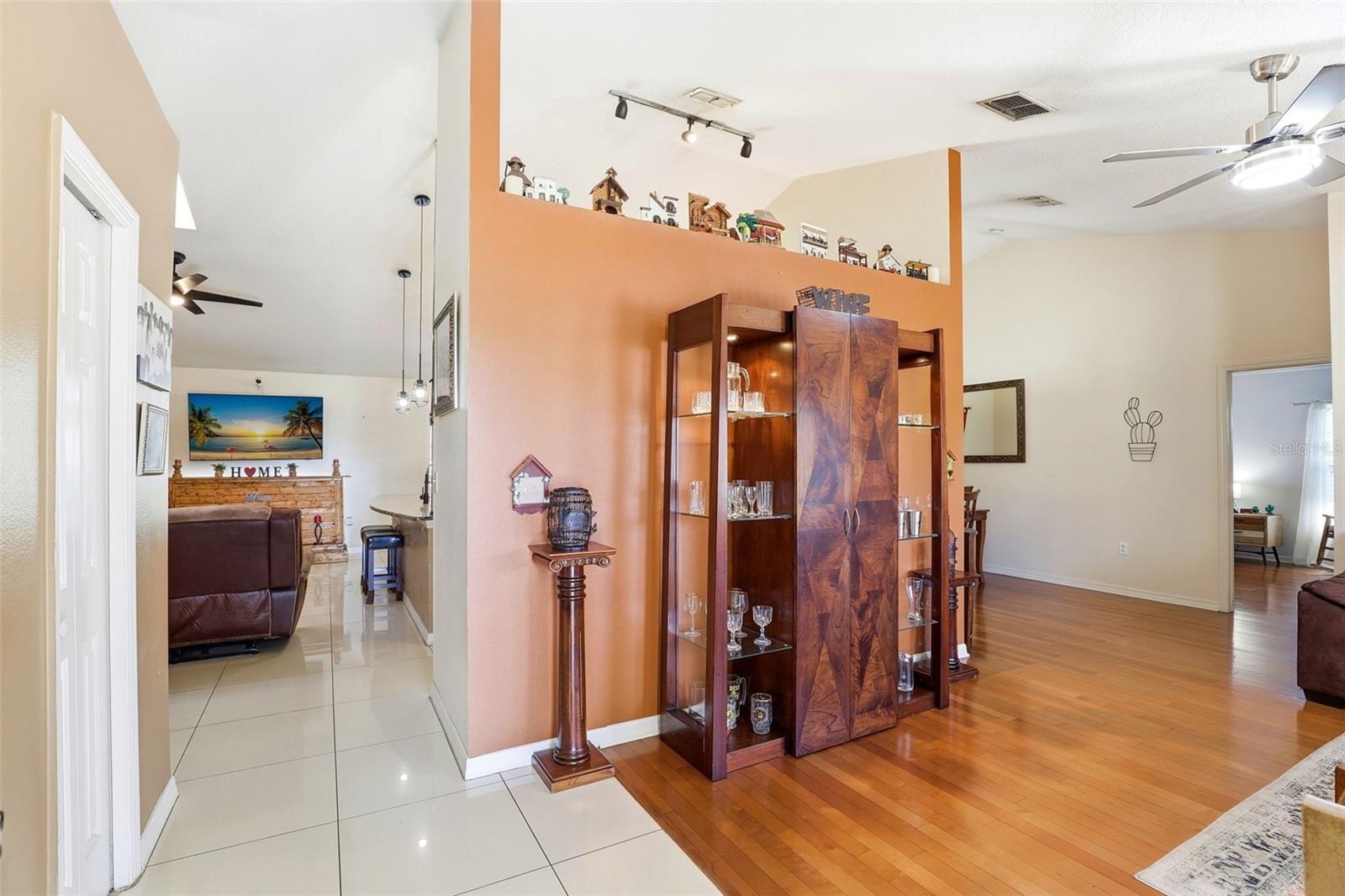 Image 9 of 36 For 2350 Sweetwater Boulevard