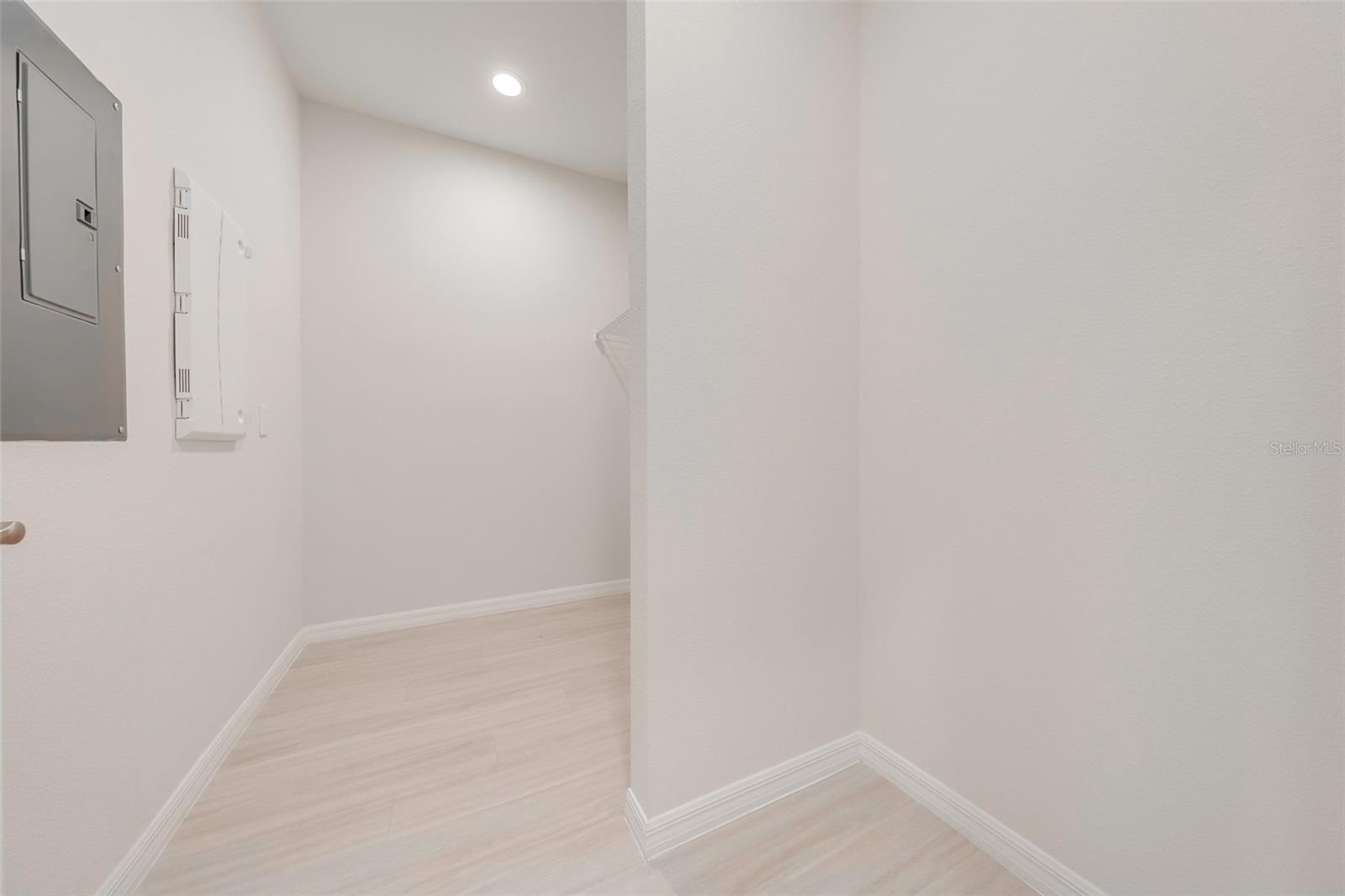 Image 14 of 44 For 2131 Penny Lane