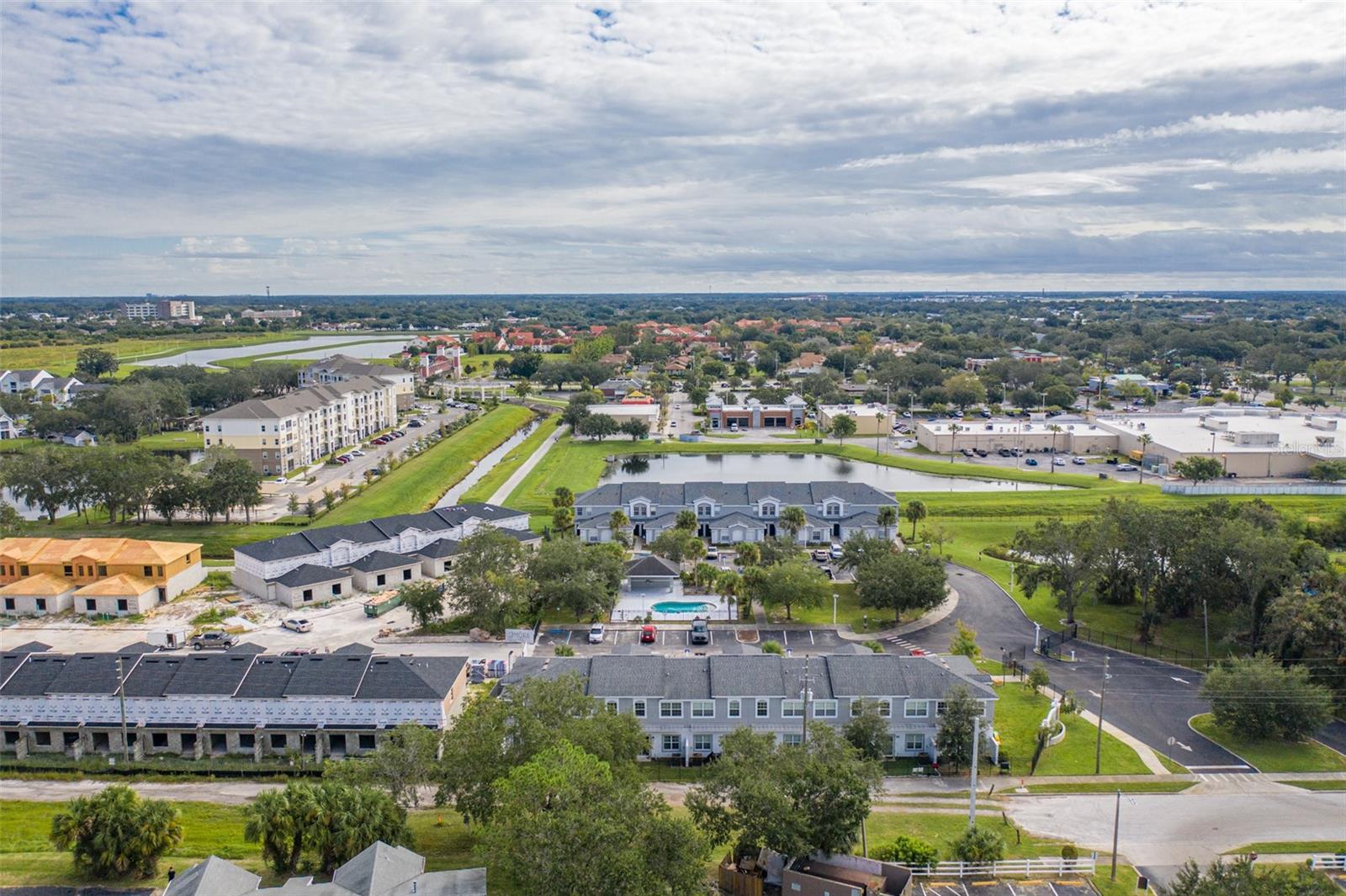 Image 43 of 44 For 2131 Penny Lane