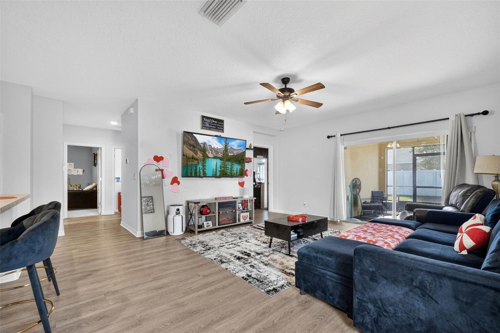 Image 22 of 55 For 983 Benjamin Trail