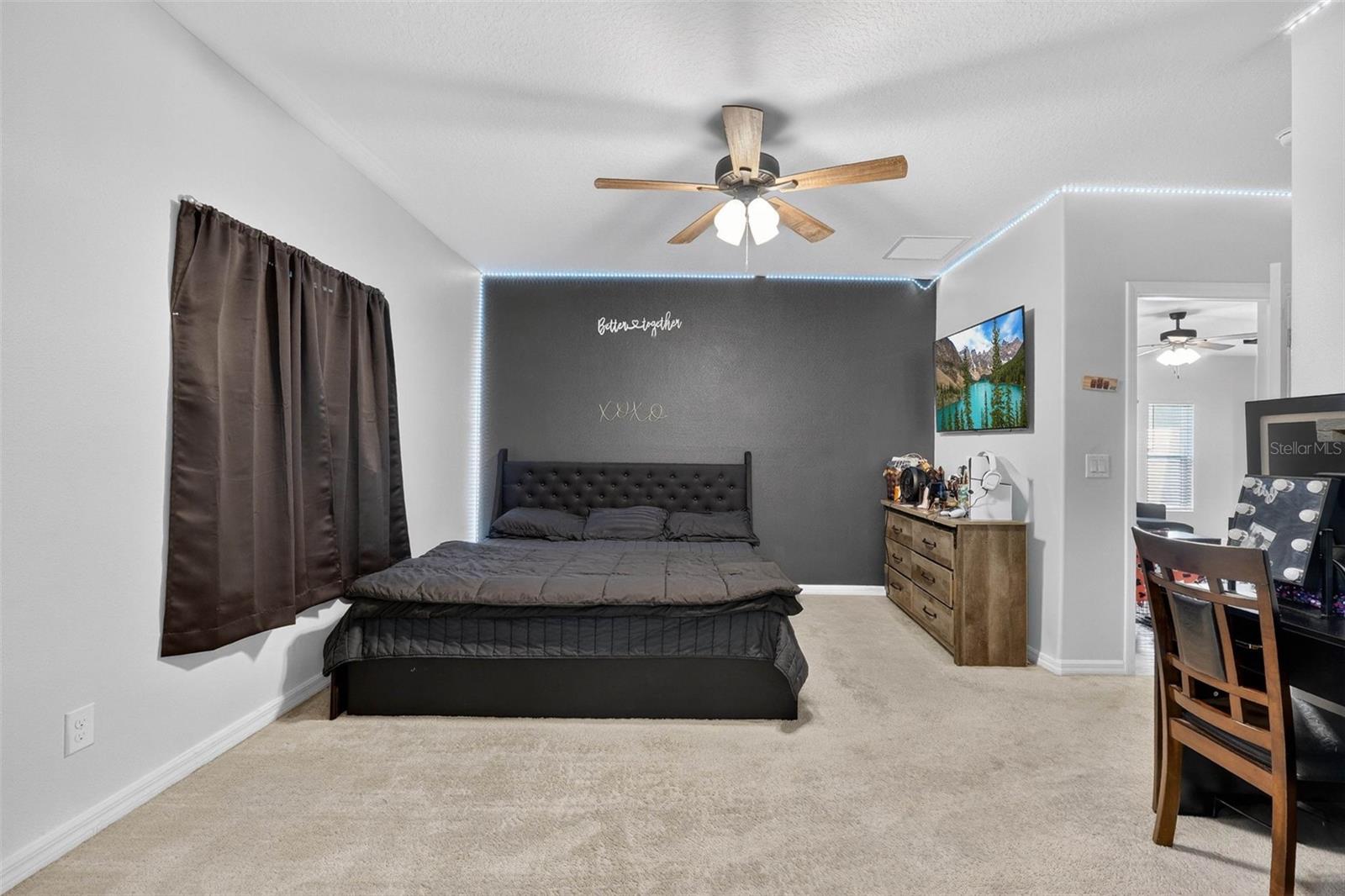 Image 26 of 55 For 983 Benjamin Trail