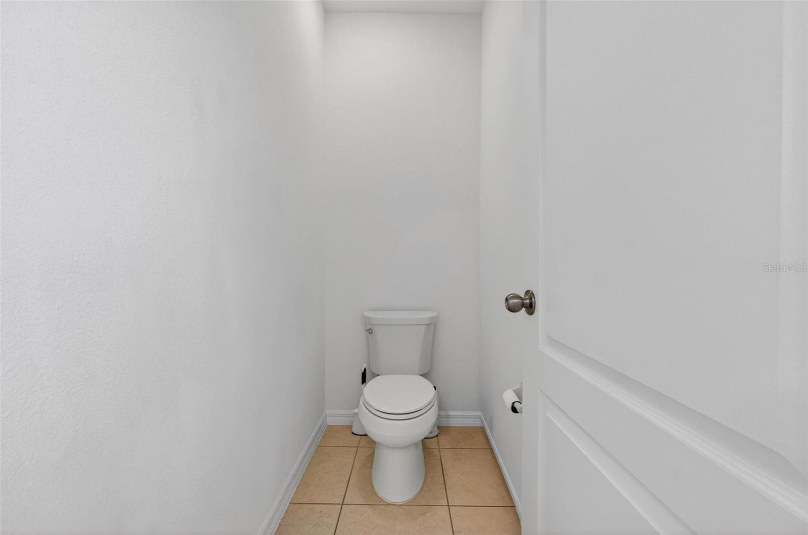 Image 29 of 55 For 983 Benjamin Trail