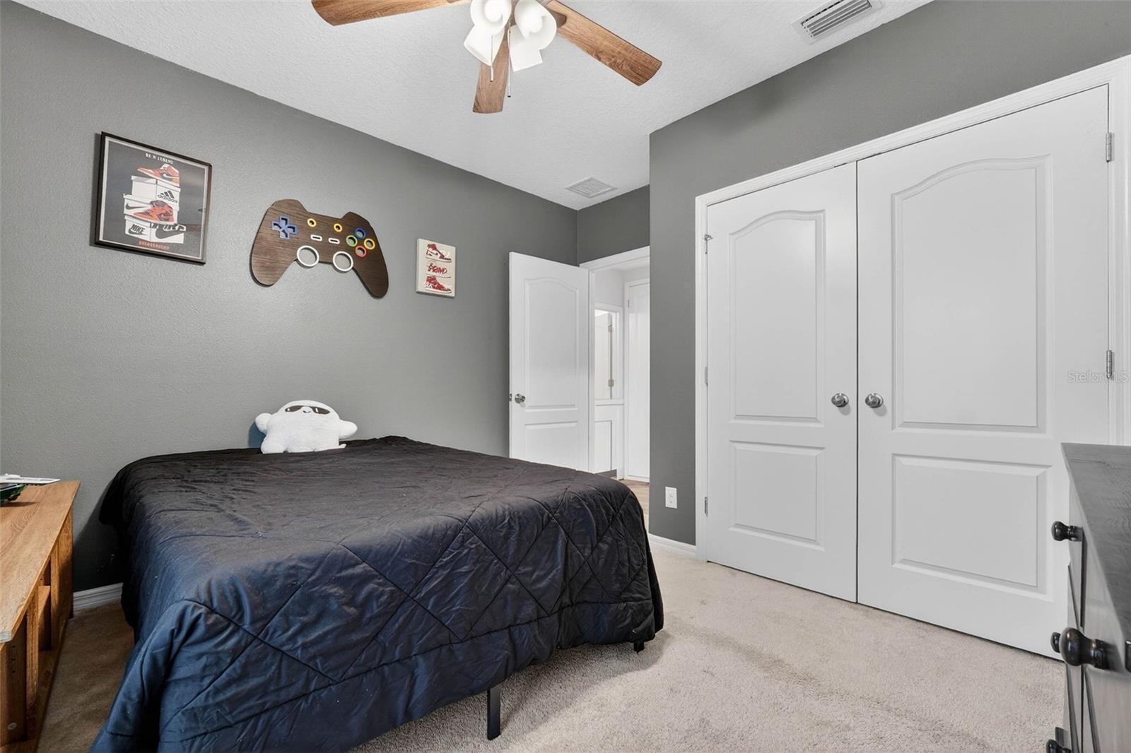 Image 33 of 55 For 983 Benjamin Trail