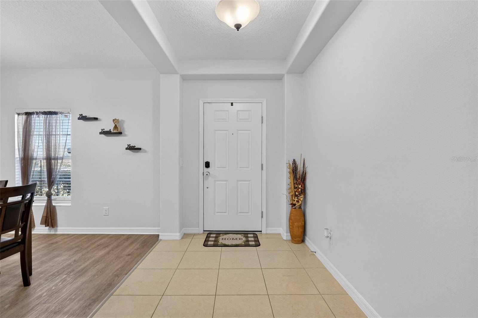 Image 5 of 55 For 983 Benjamin Trail