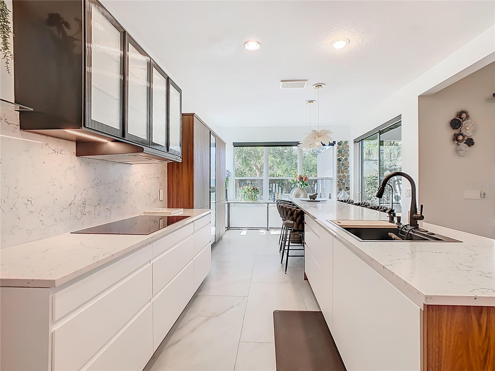 Image 12 of 86 For 790 Carmel Lane