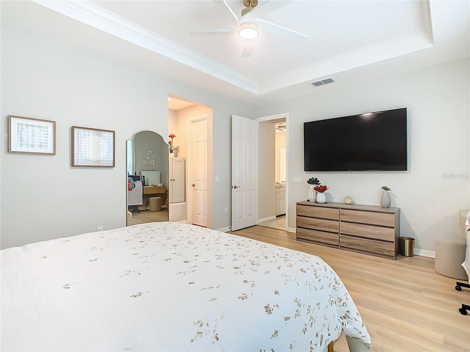 Image 19 of 86 For 790 Carmel Lane