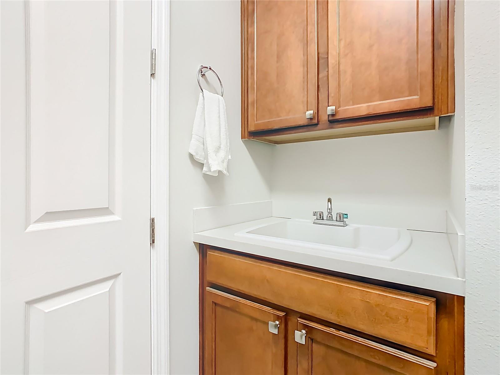 Image 43 of 86 For 790 Carmel Lane