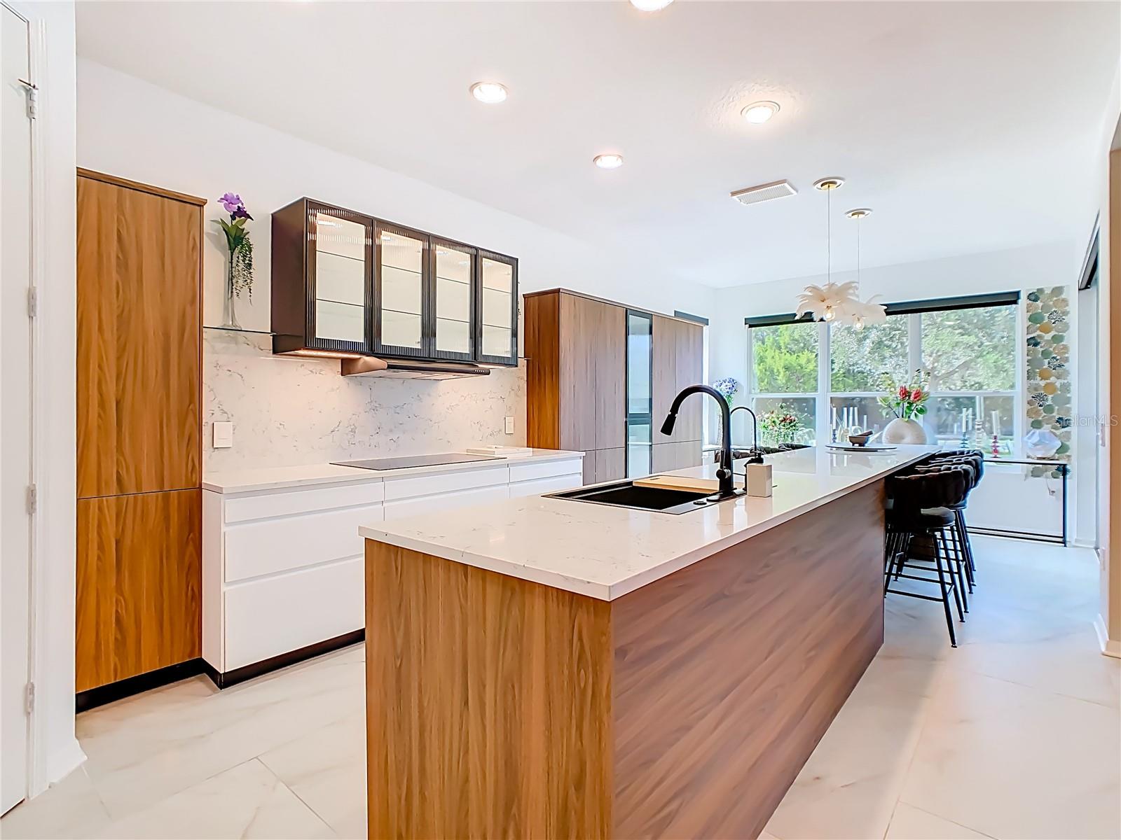 Image 9 of 86 For 790 Carmel Lane