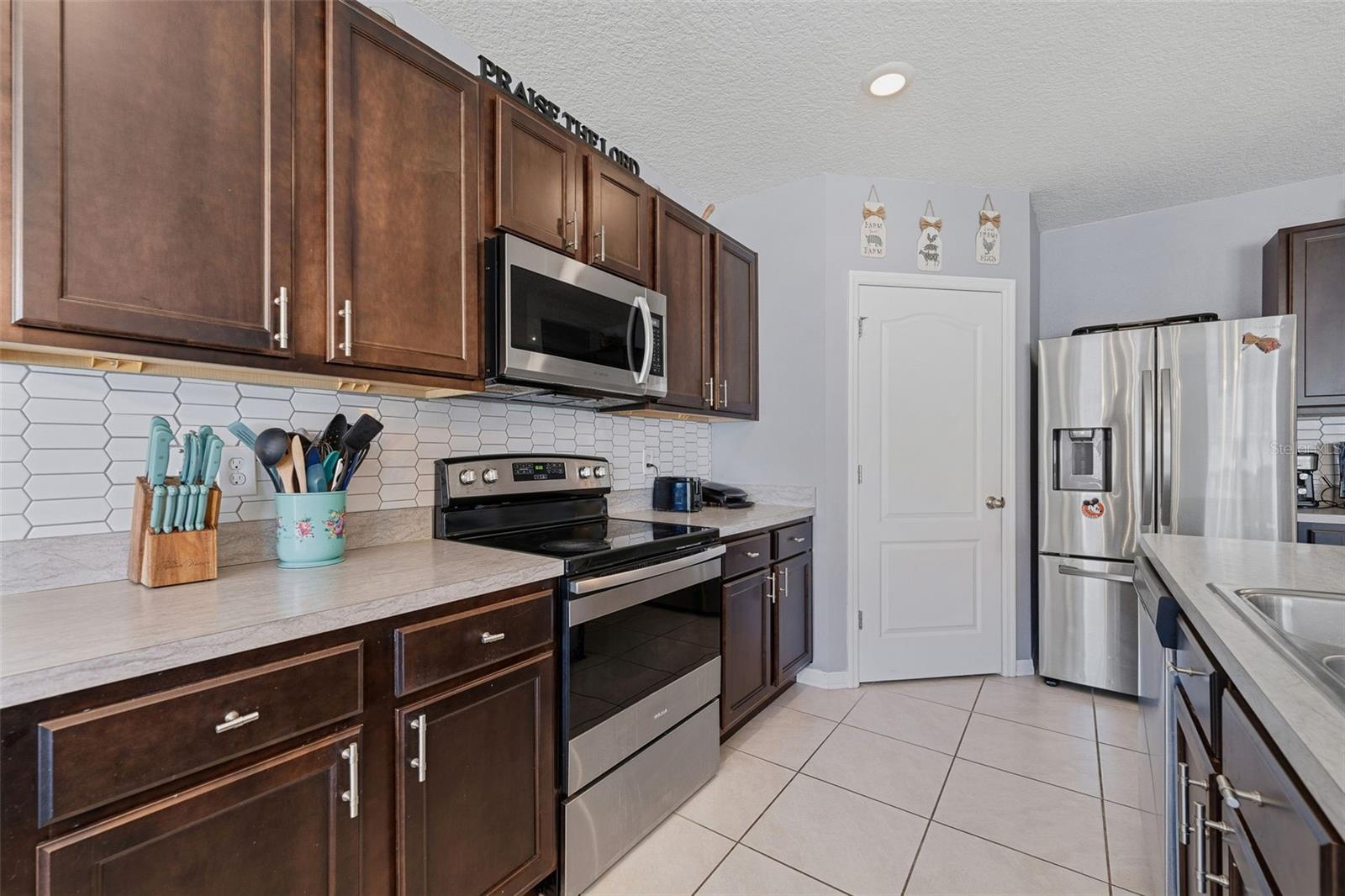 Image 17 of 40 For 1526 White Hawk Way