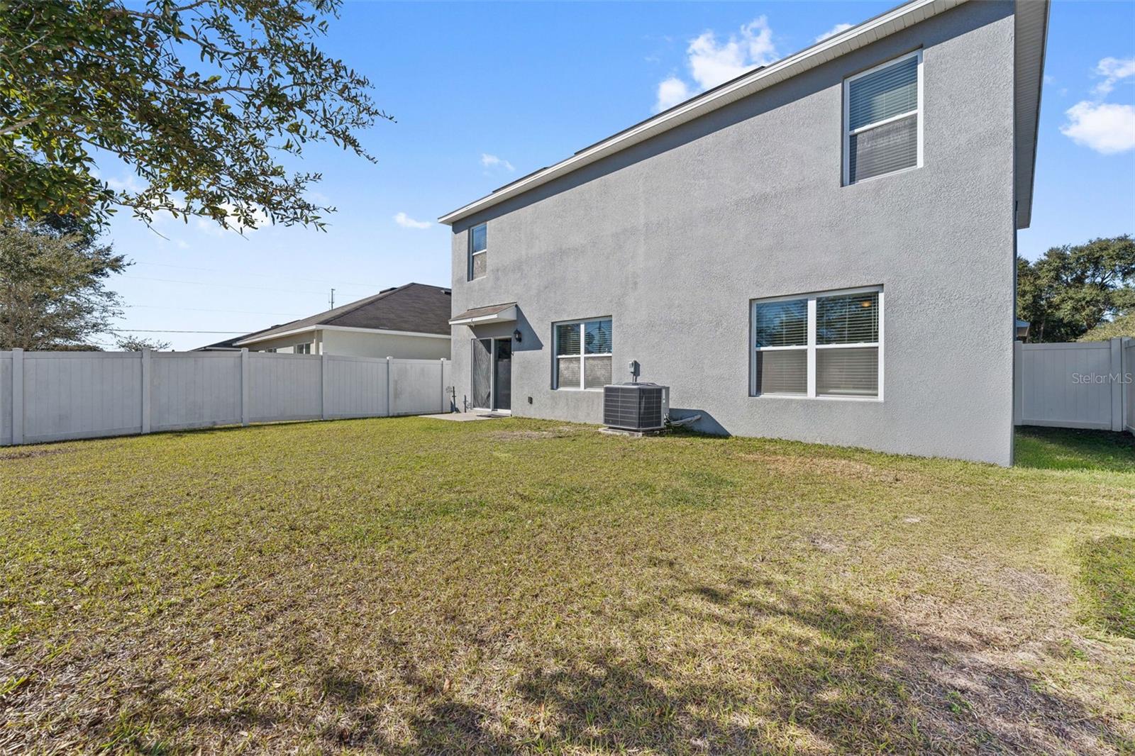 Image 32 of 40 For 1526 White Hawk Way