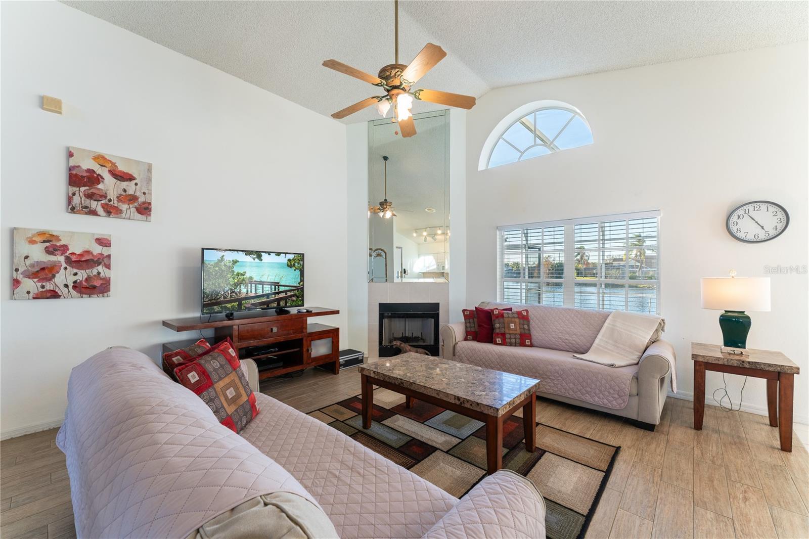 Image 11 of 53 For Address Not Provided