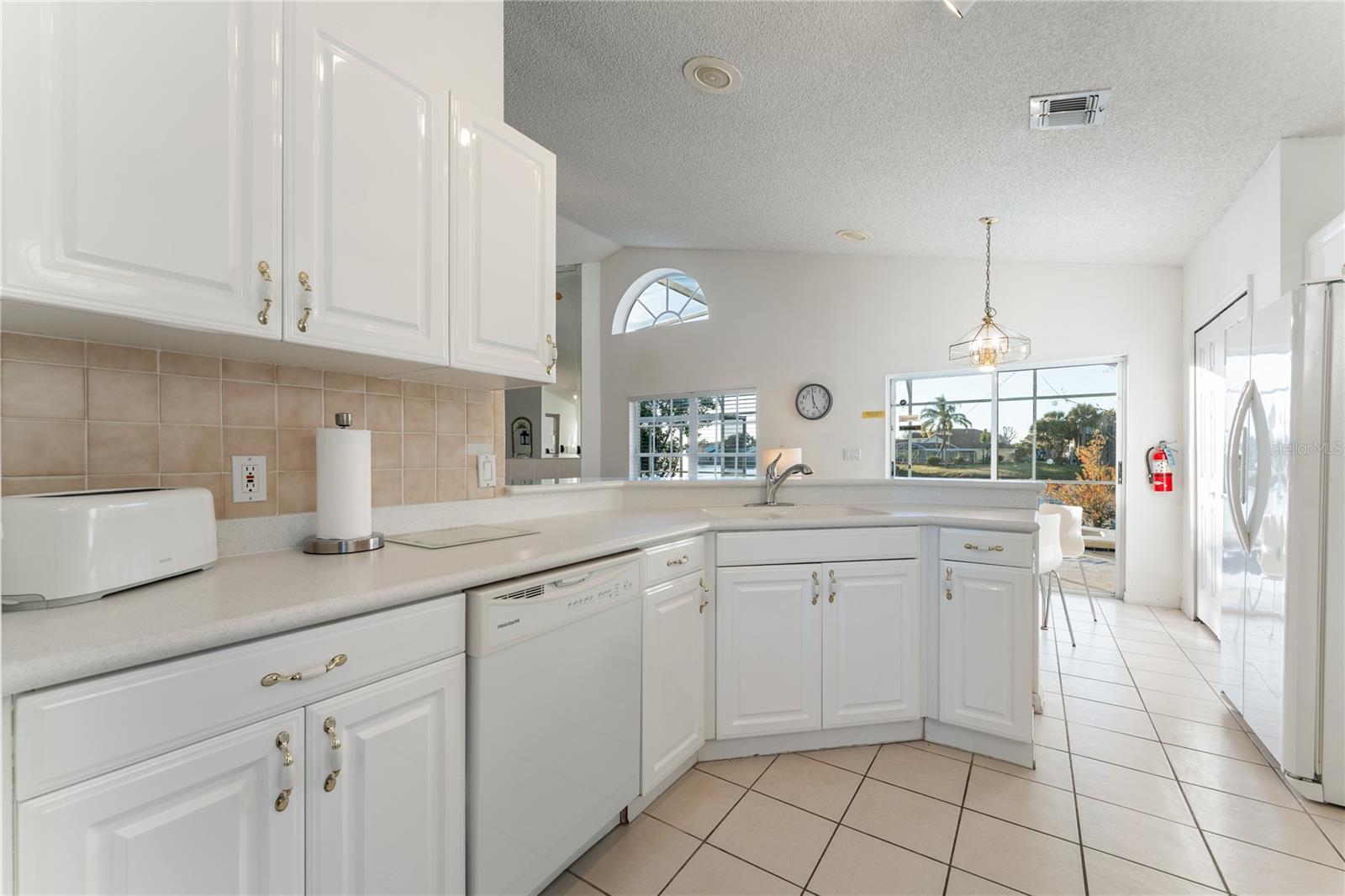 Image 18 of 53 For Address Not Provided