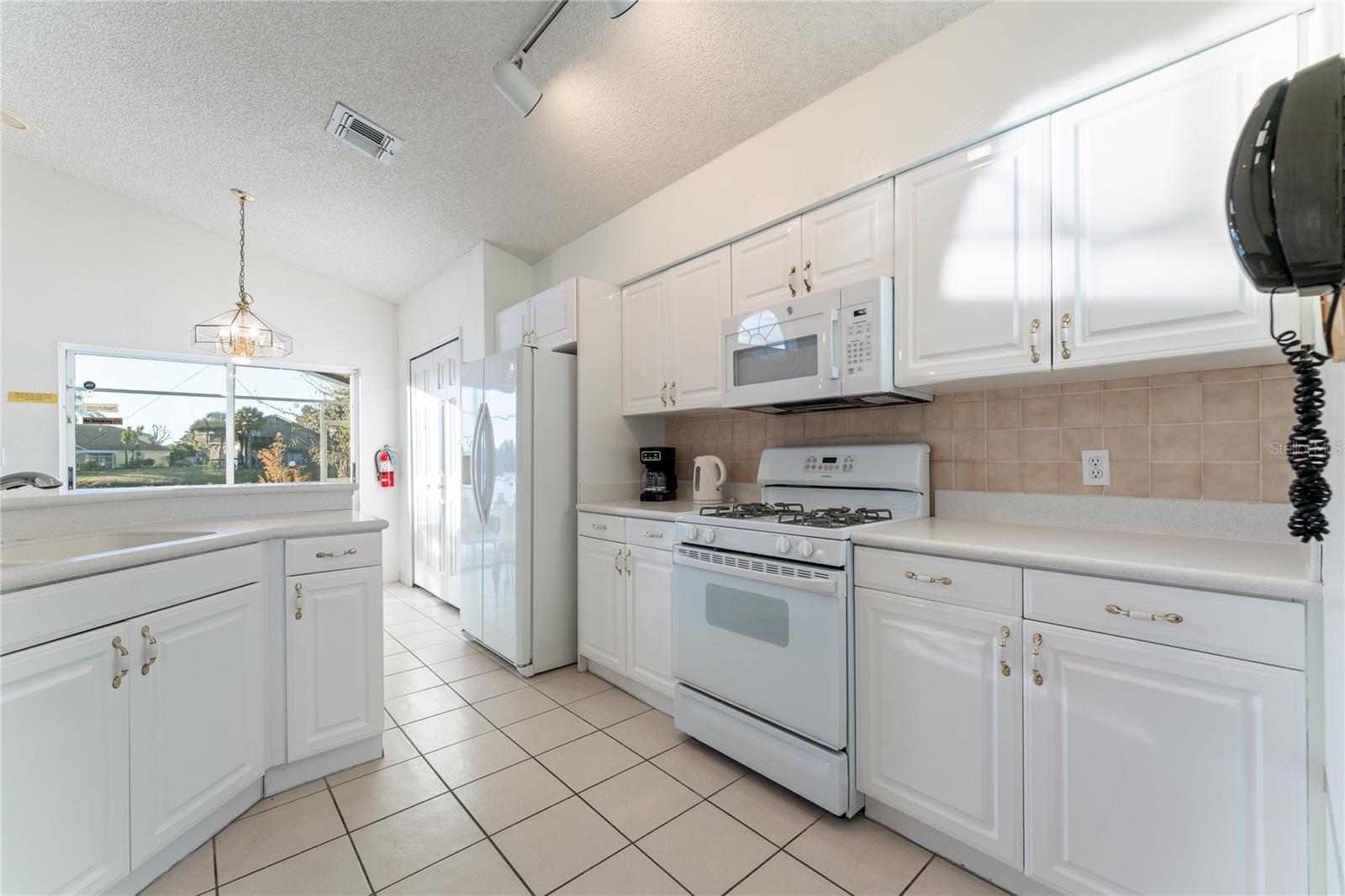 Image 19 of 53 For Address Not Provided