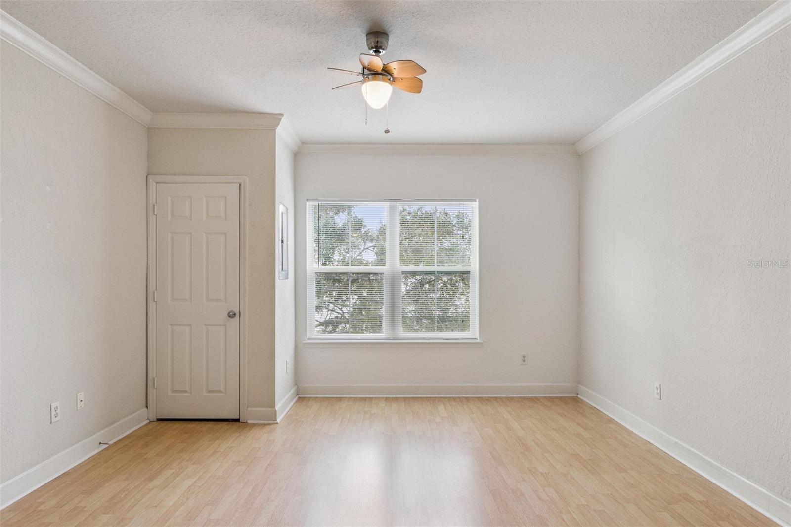 Image 14 of 39 For 202 South Street 4049