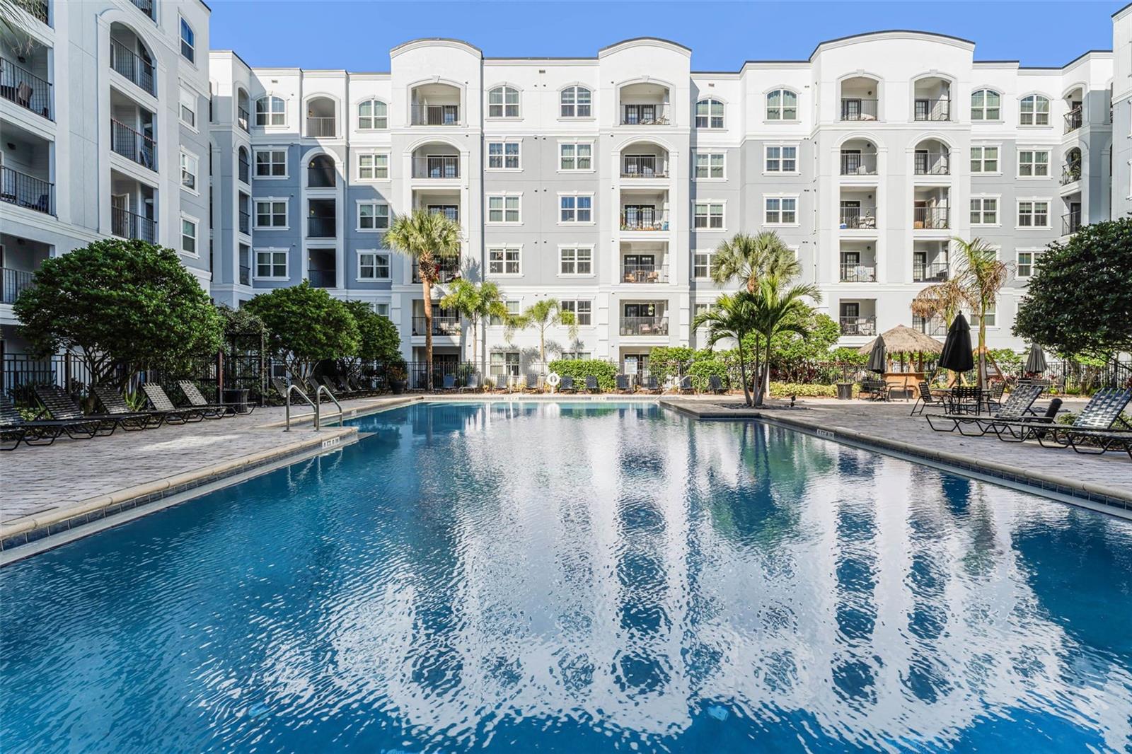 Image 28 of 39 For 202 South Street 4049