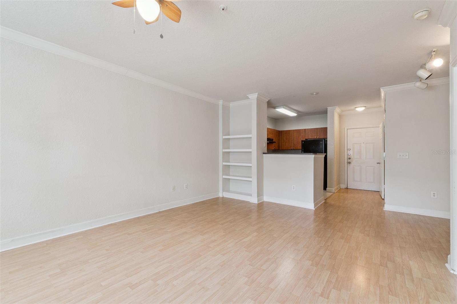 Image 3 of 39 For 202 South Street 4049