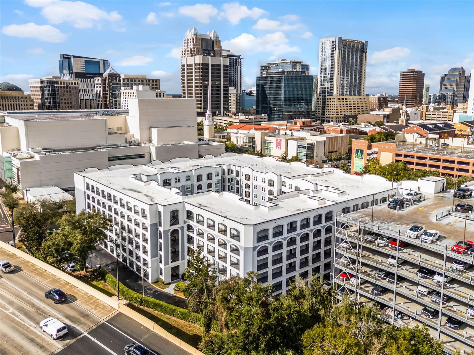 Image 34 of 39 For 202 South Street 4049