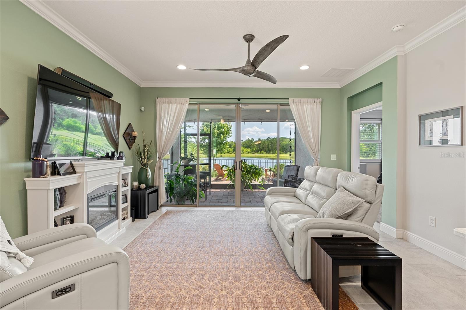 Image 11 of 52 For 3428 Sagebrush Street