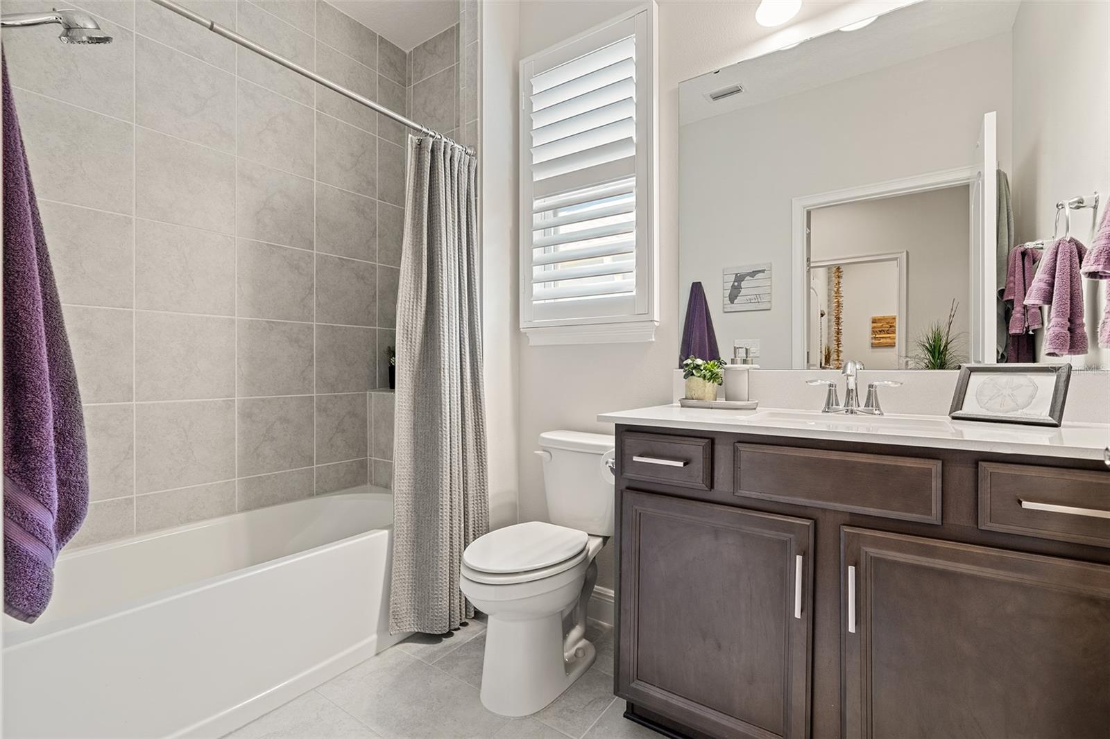 Image 26 of 52 For 3428 Sagebrush Street