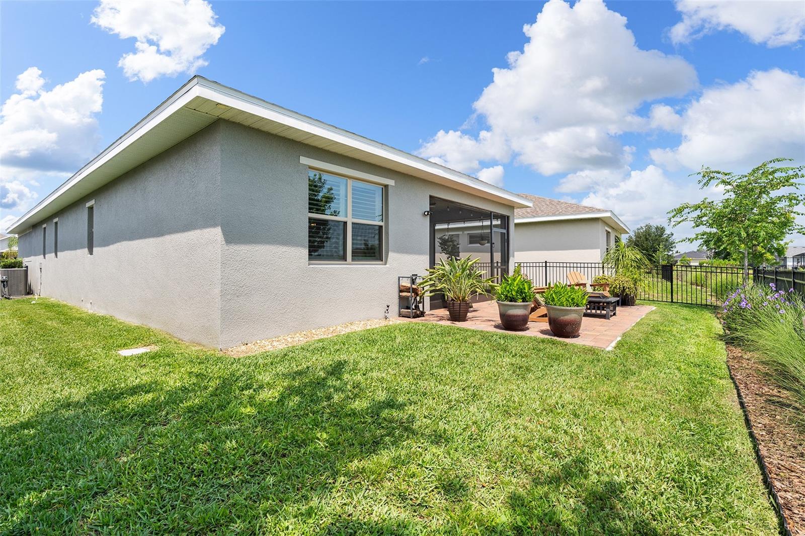 Image 32 of 52 For 3428 Sagebrush Street