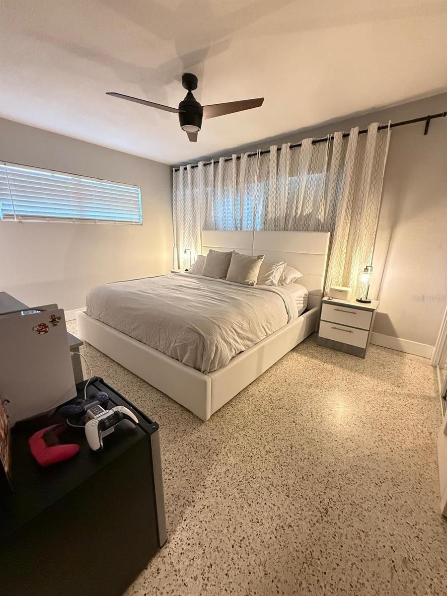 Image 18 of 18 For 402 Doolittle Street