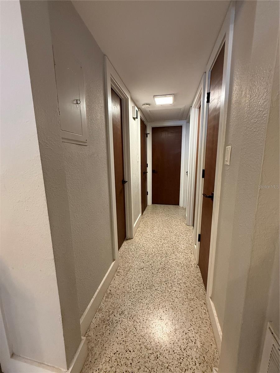 Image 4 of 18 For 402 Doolittle Street