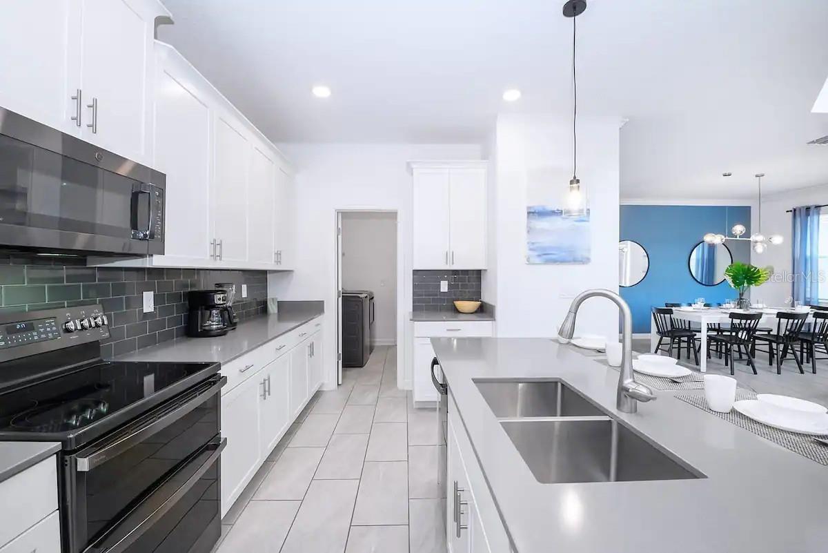 Image 6 of 29 For 3028 Protagonist Street