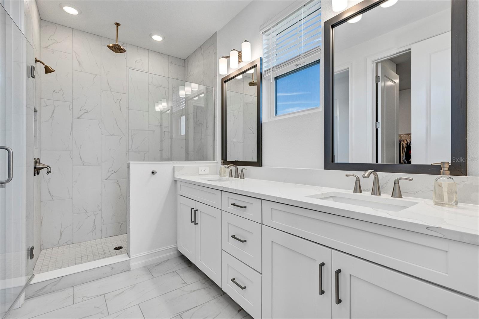 Image 26 of 57 For 1115 Seagrape Drive