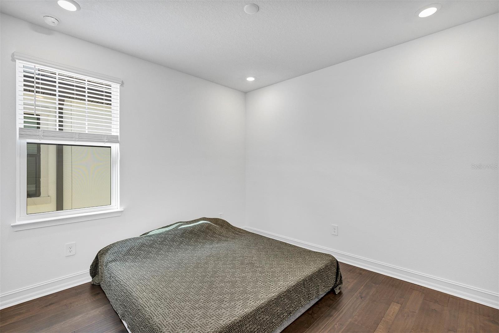 Image 29 of 57 For 1115 Seagrape Drive