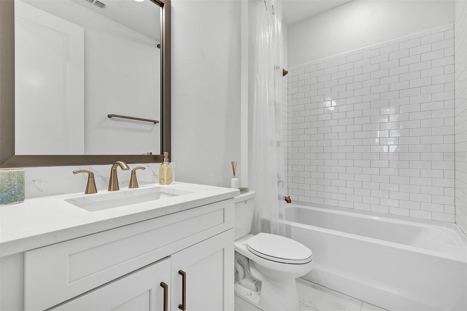 Image 30 of 57 For 1115 Seagrape Drive