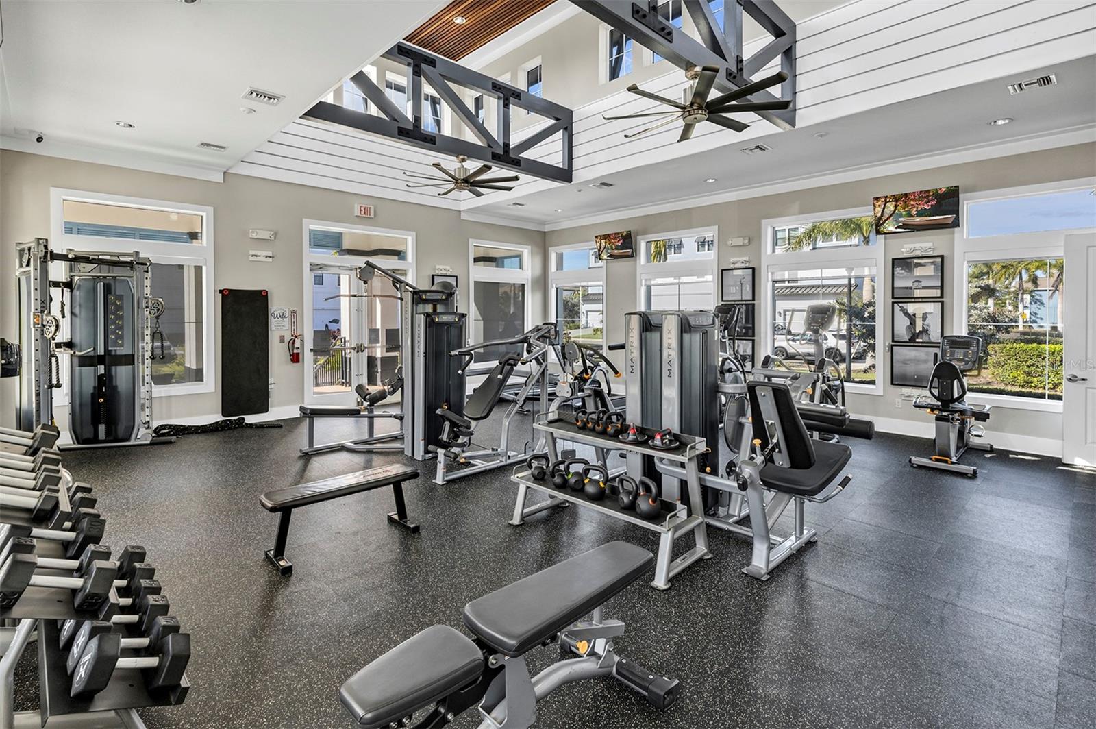 Image 36 of 57 For 1115 Seagrape Drive