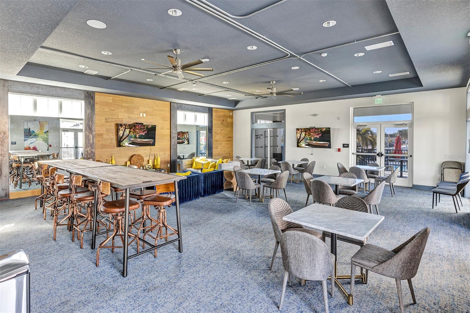 Image 38 of 57 For 1115 Seagrape Drive