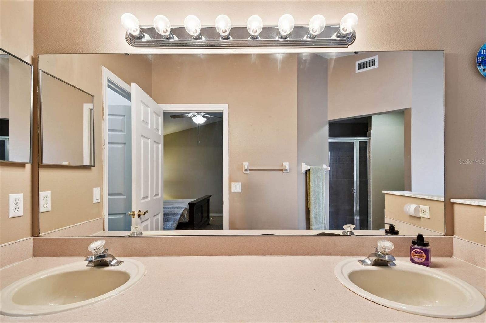 Image 34 of 63 For 4215 Settlers Court