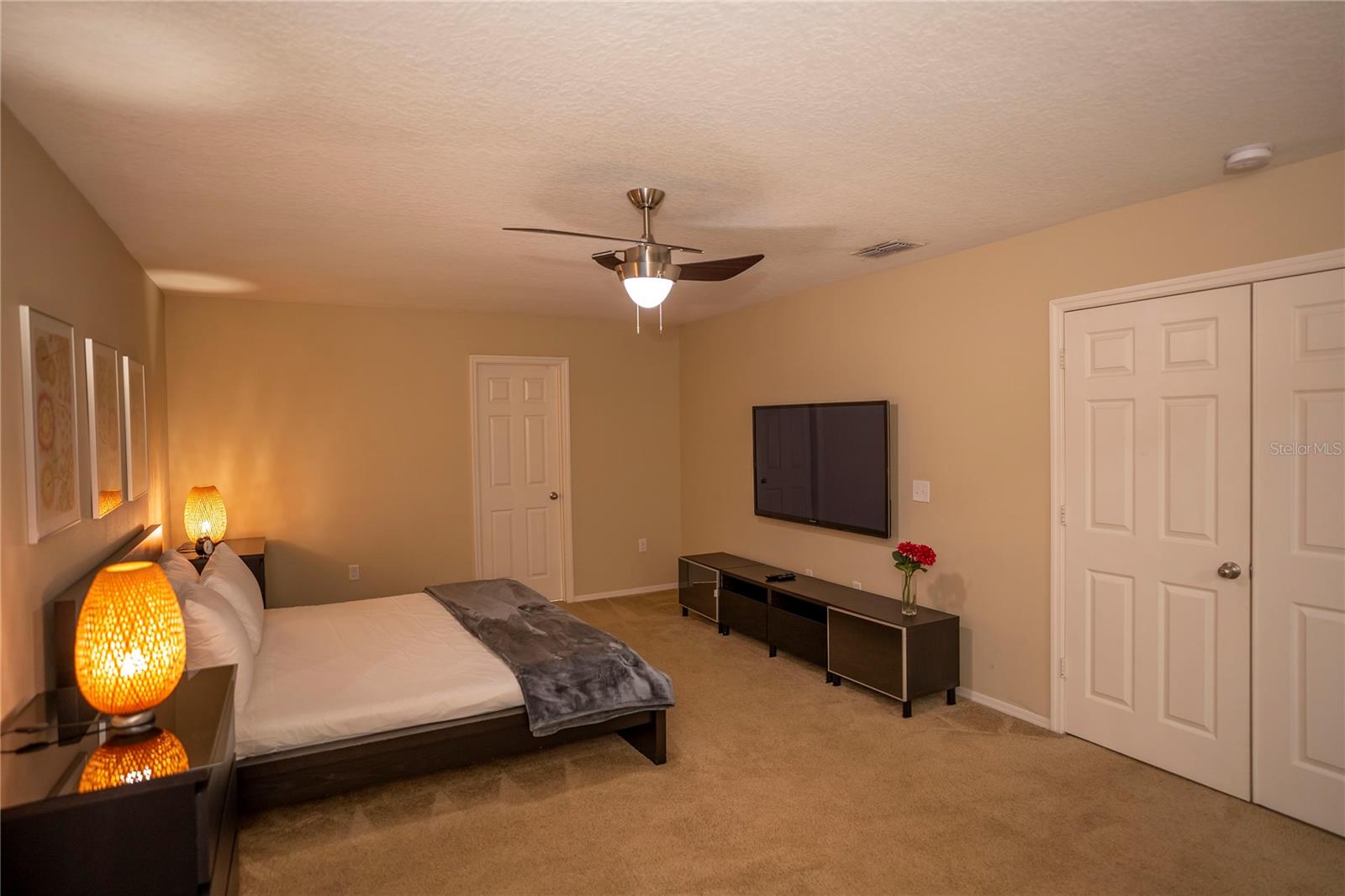 Image 9 of 19 For 1039 Tourmaline Drive