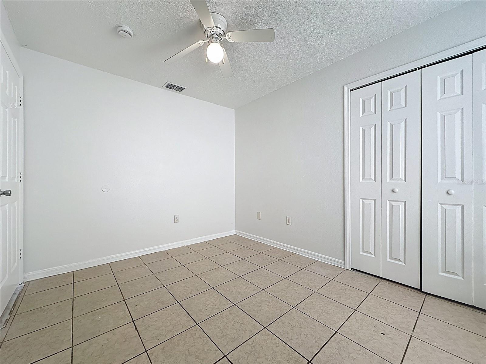 Image 26 of 42 For 659 Caribou Ct