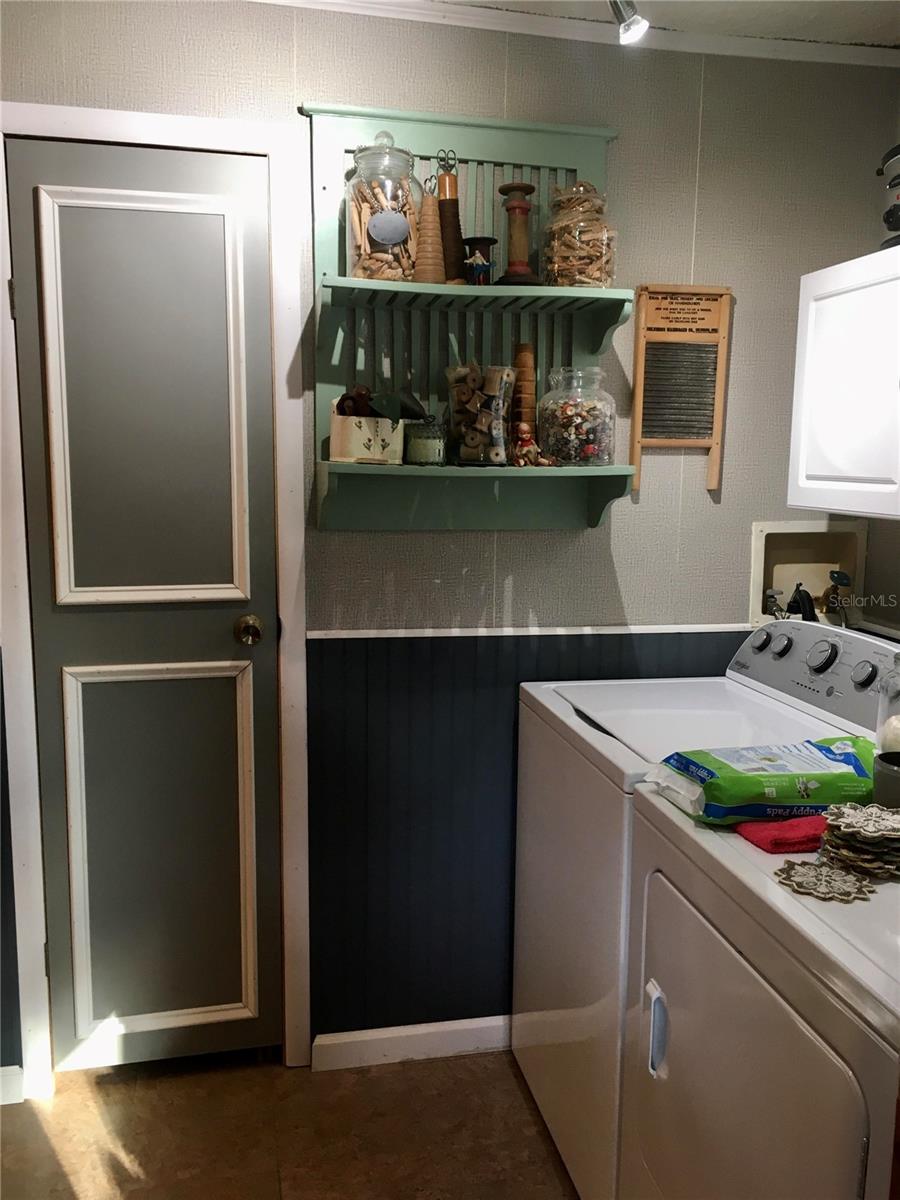 Image 16 of 65 For 1297 Pfundstein Road