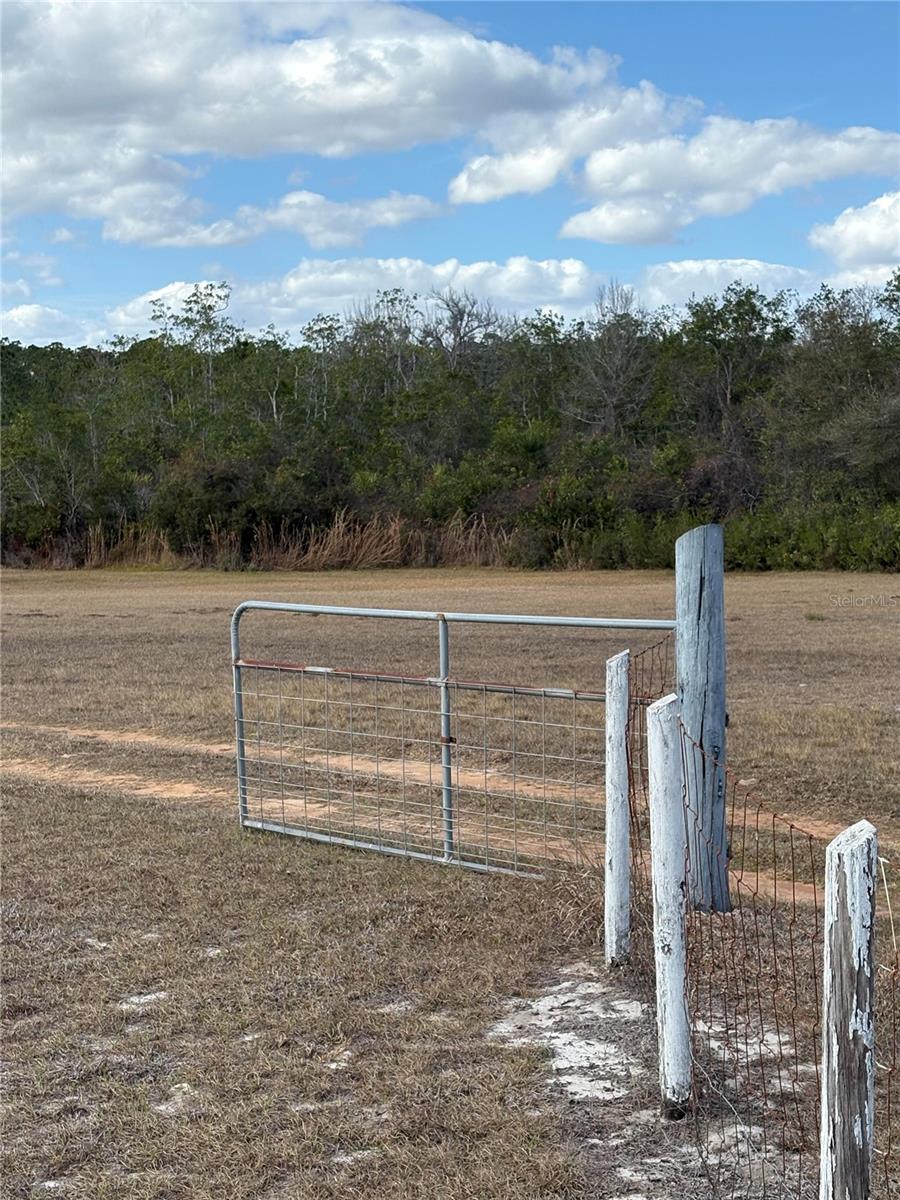 Image 52 of 65 For 1297 Pfundstein Road