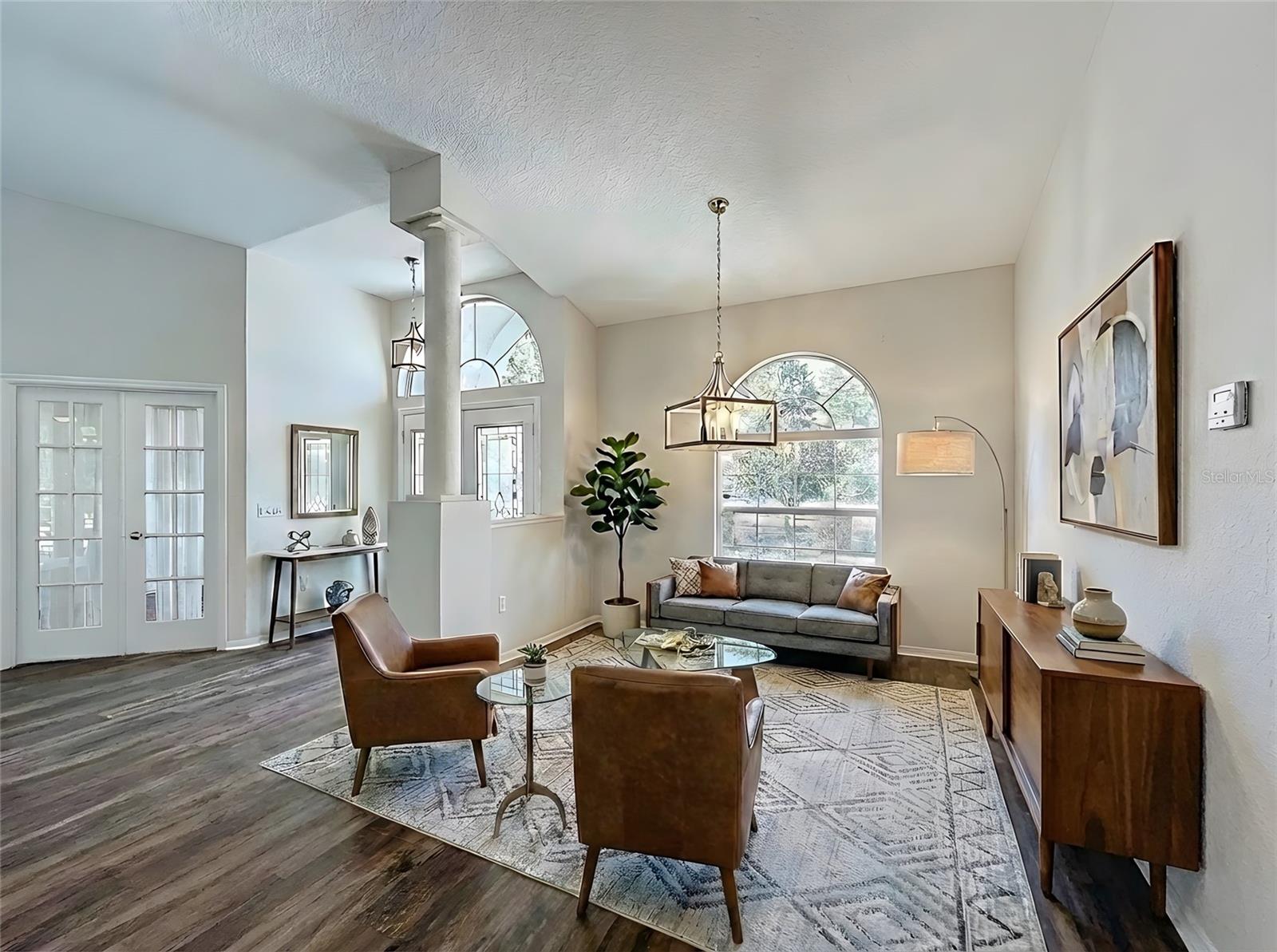 Image 12 of 38 For 10 Zinnias Court