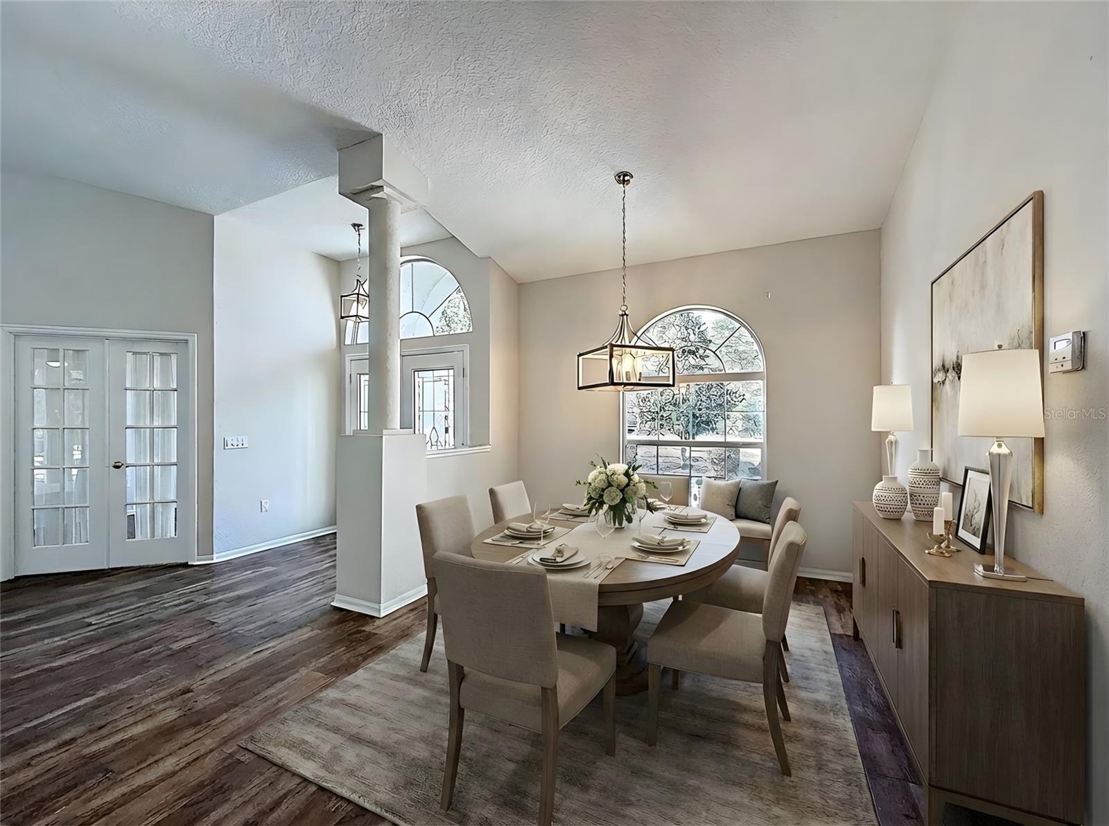 Image 14 of 38 For 10 Zinnias Court