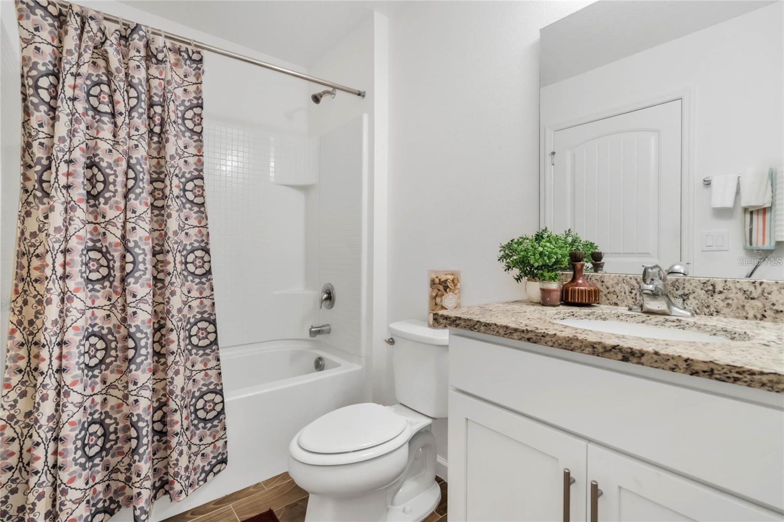 Image 6 of 14 For 607 Bear Court