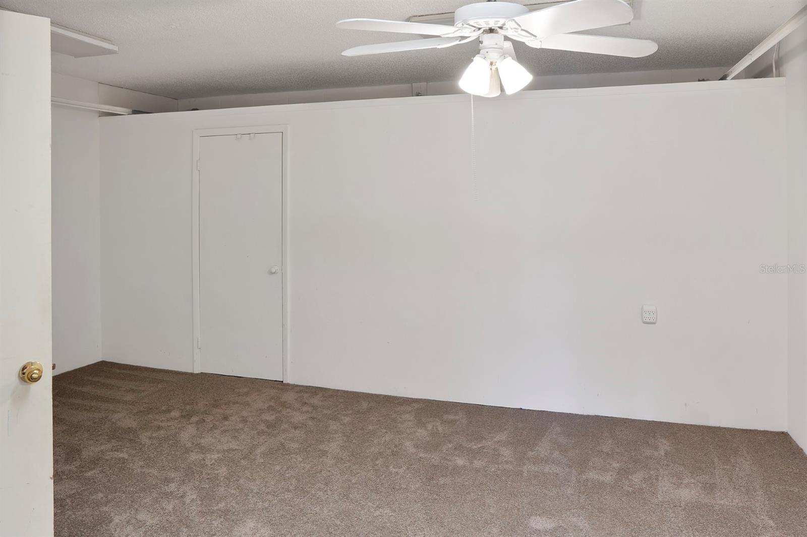 Image 24 of 38 For 2421 Queenswood Circle