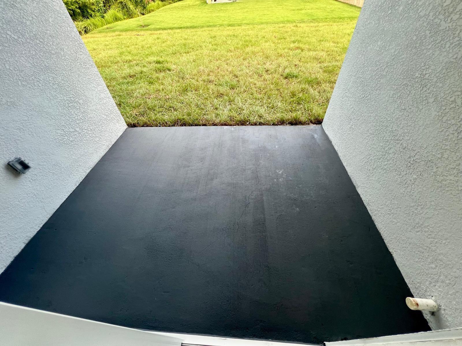 Image 16 of 26 For 691 San Filippo Drive Se