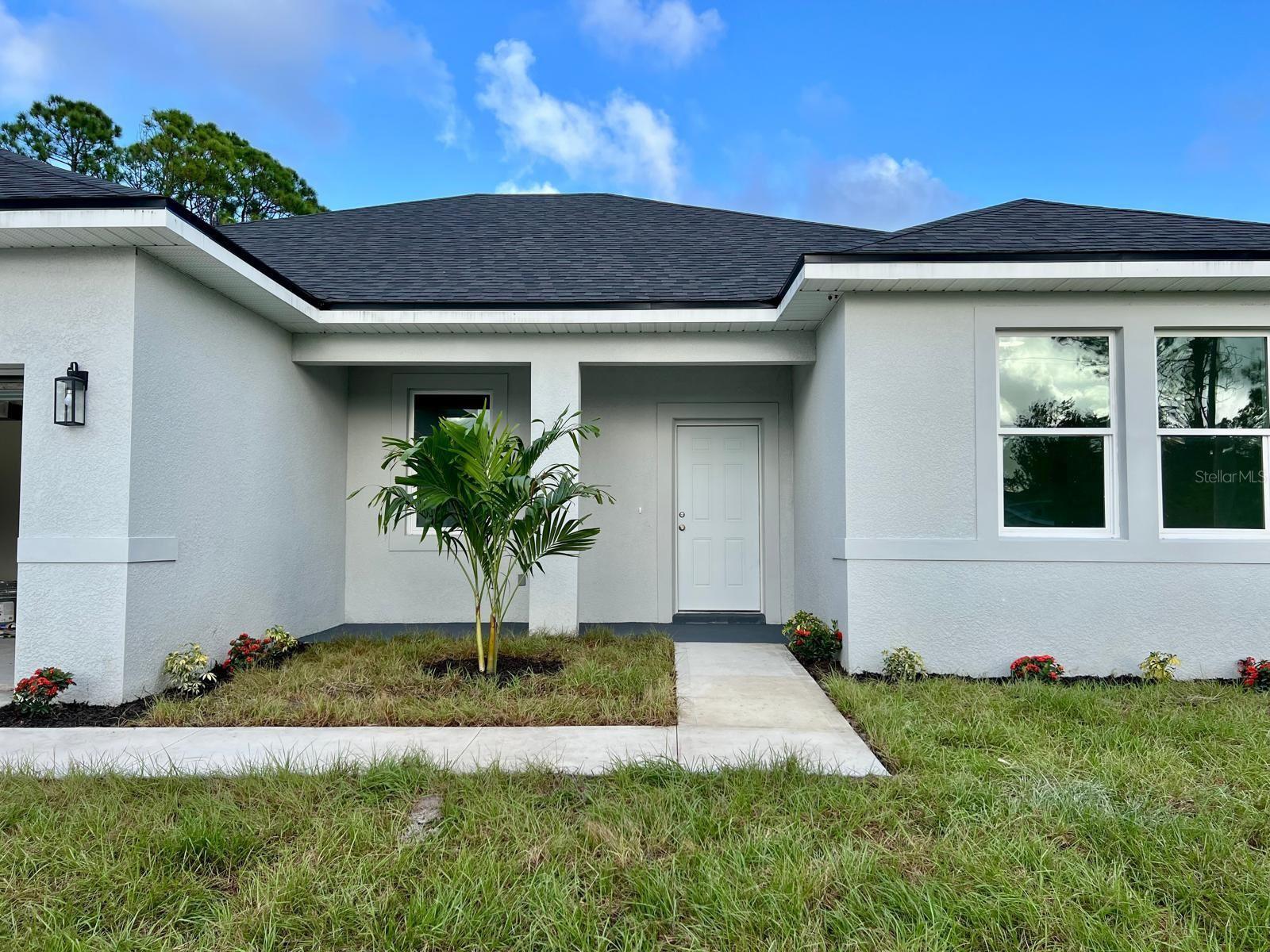 Image 5 of 26 For 691 San Filippo Drive Se