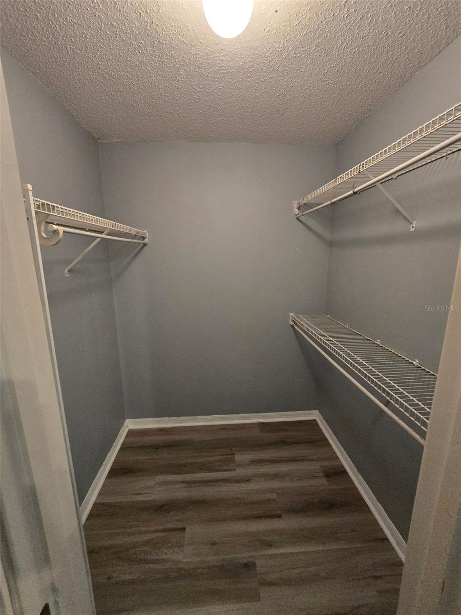 Image 11 of 20 For 214 Chadworth Drive